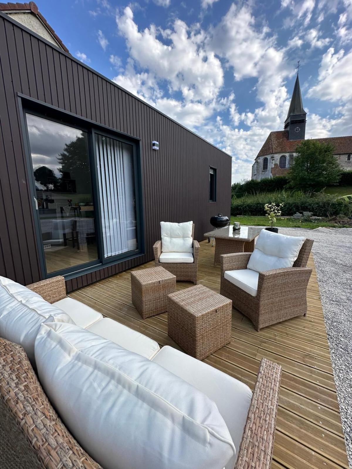 Cottage Bungalow Le St Vel' Velennes (Oise) Exterior foto