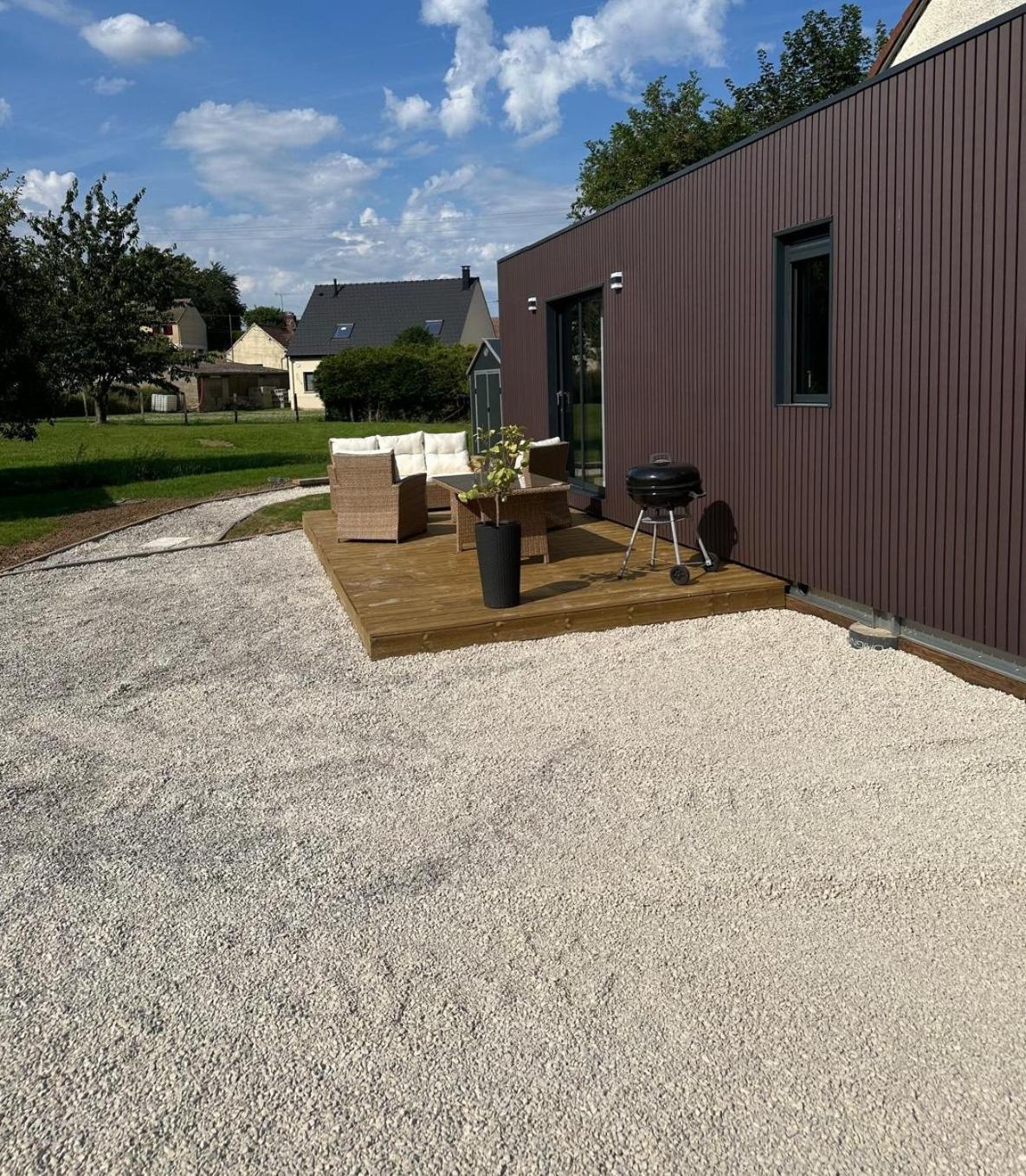 Cottage Bungalow Le St Vel' Velennes (Oise) Exterior foto